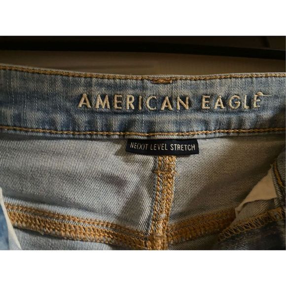 American Eagle Super Hi-Rise Jegging Crop size 4 - Picture 5 of 10